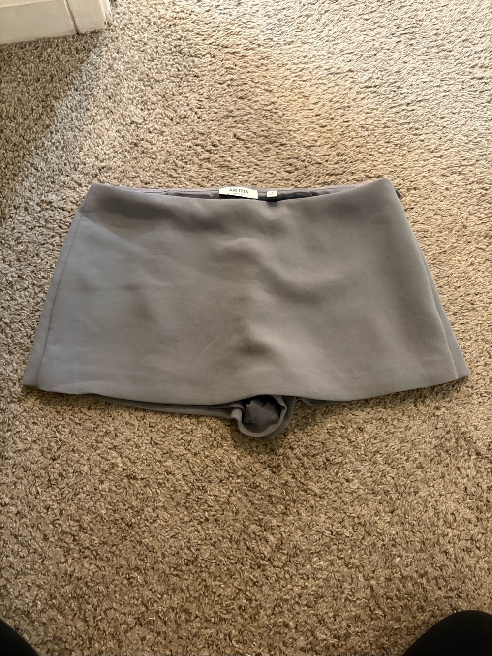 Aritzia Light Gray Women's Skort - Minimal A-Line